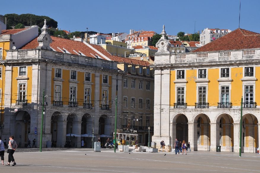 <i><b>320-Lisboa-Praca de Comercio</b></i>